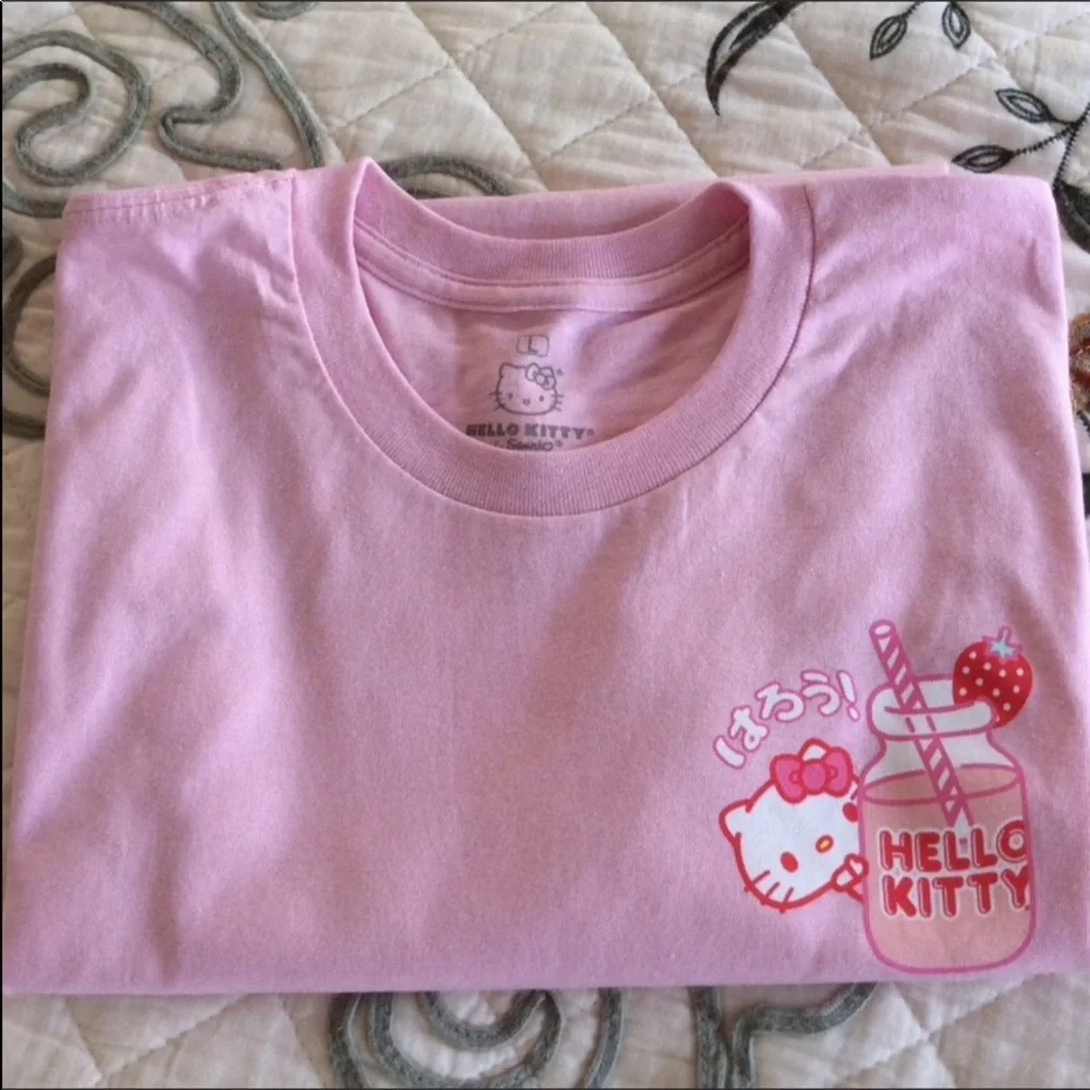 Hello kitty tee - Picture 3 of 3